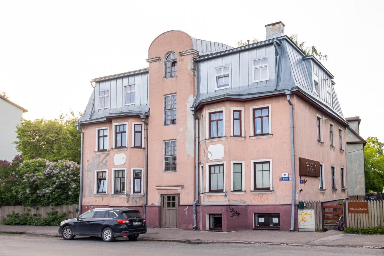 Artists Apartment Near Telliskivi Creative Centre Tallinn Buitenkant foto