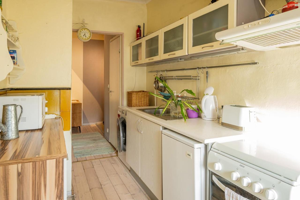 Artists Apartment Near Telliskivi Creative Centre Tallinn Buitenkant foto